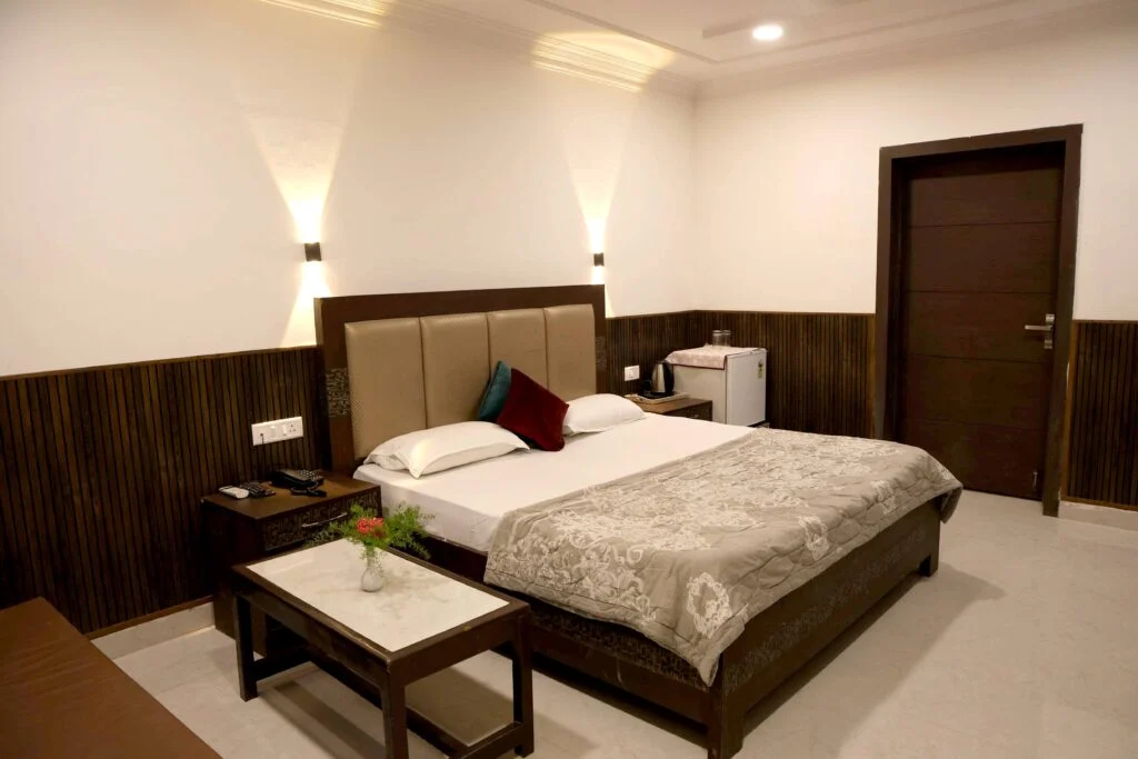 Agra Club — club photograph