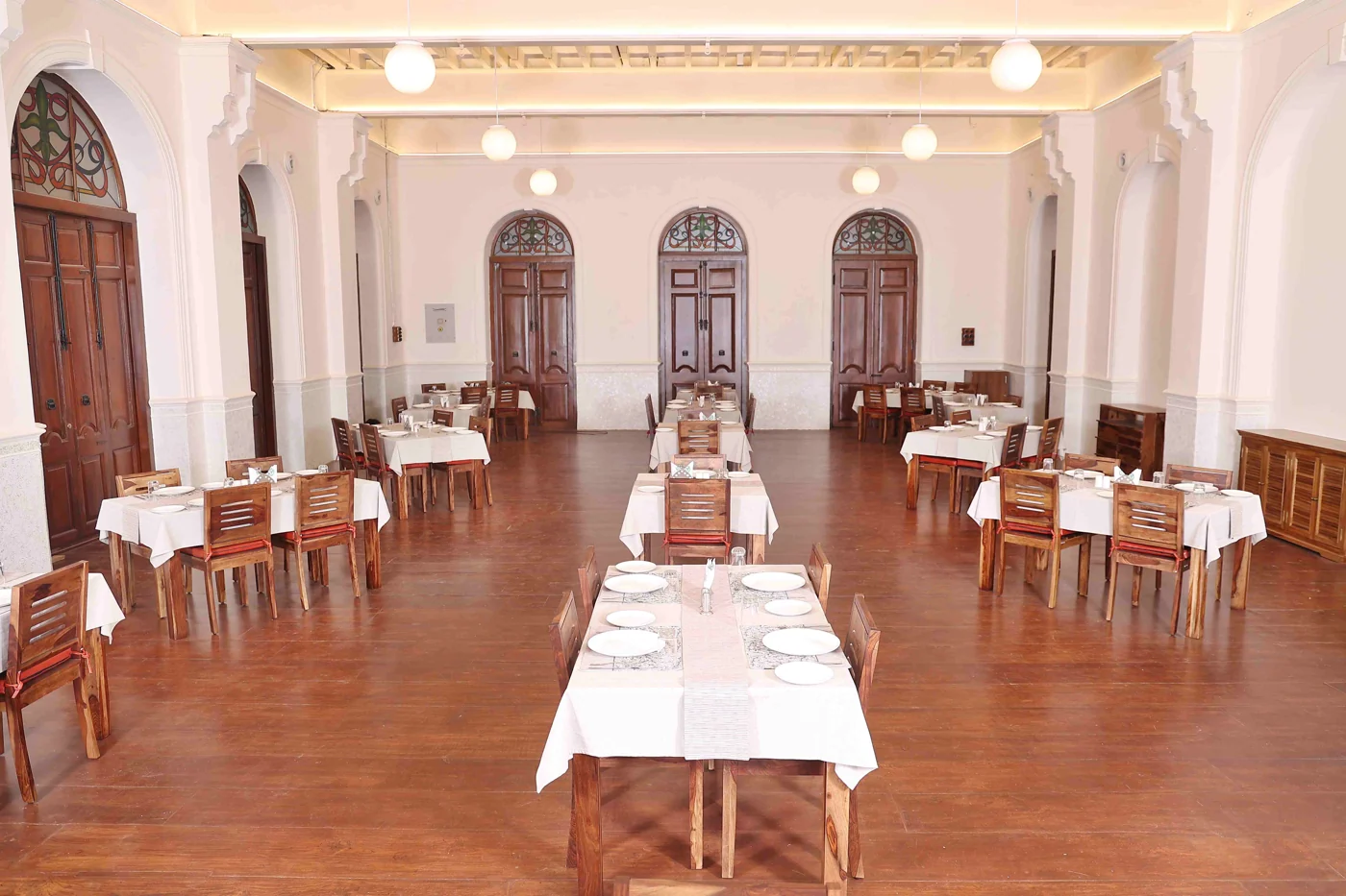 Cosmopolitan Club — Chennai — Ball room