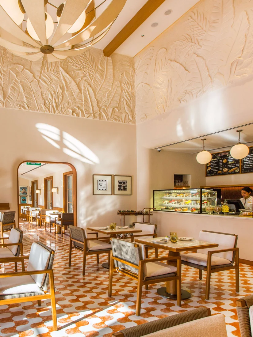 Dining room — DLF Club 4