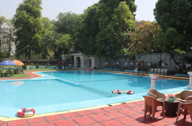 The Ganges Club — club photograph