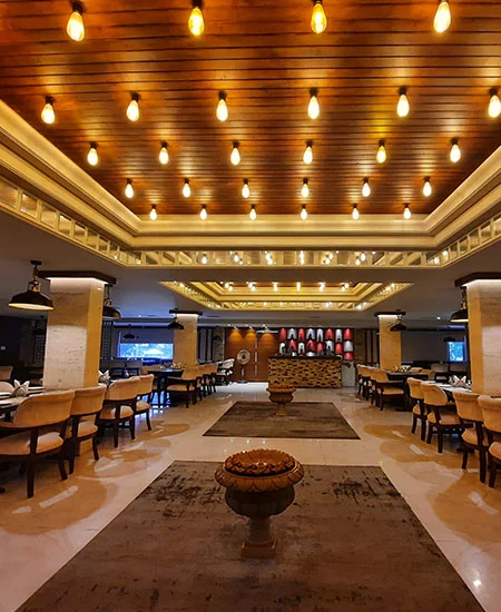 Restaurant dining room — Jullundur Gymkhana Club