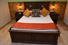 Kodaikanal Club — guest bedroom