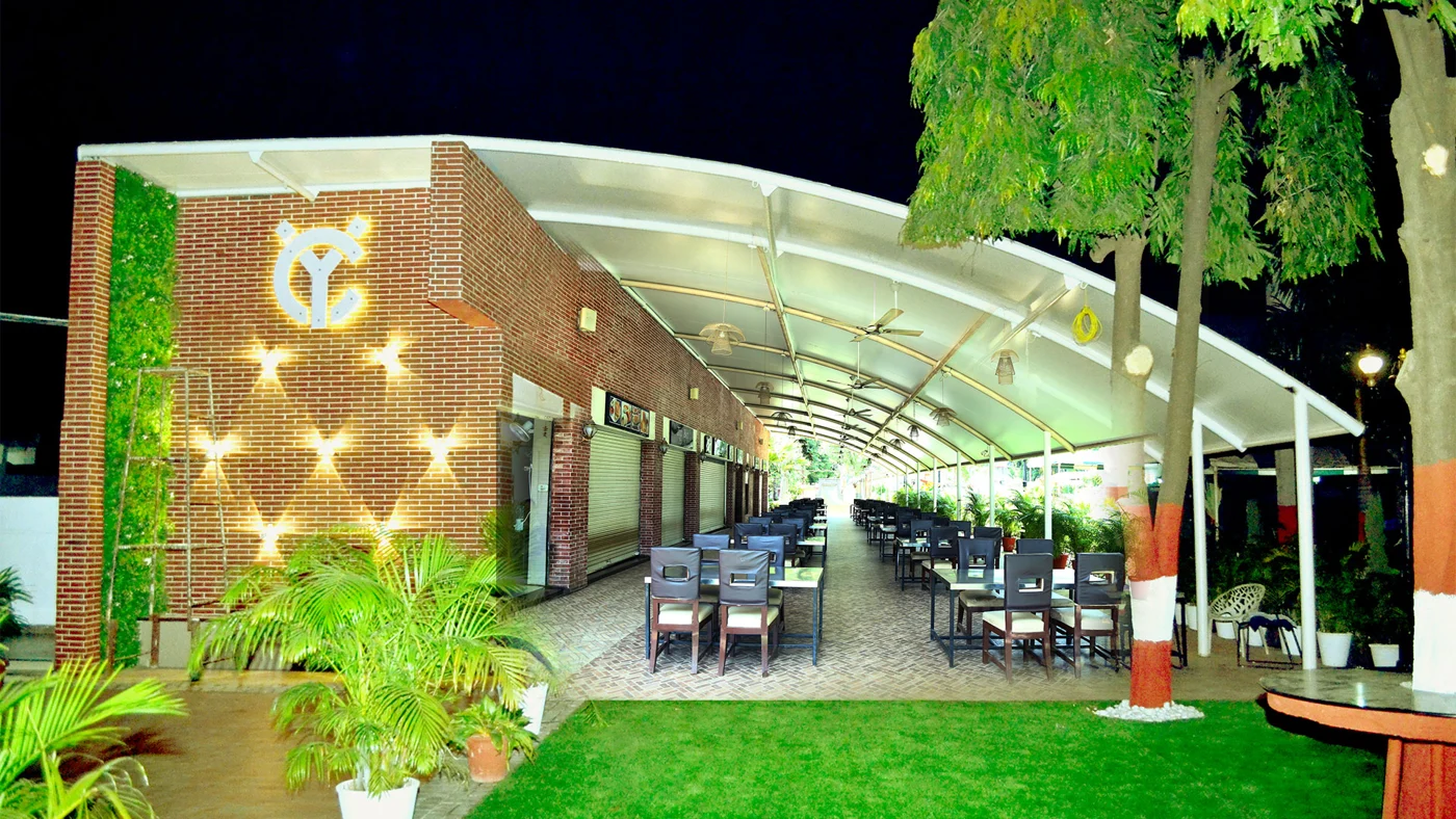 The Yeshwant Club — club photograph